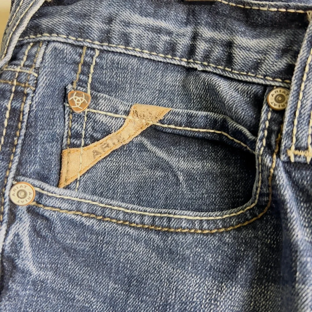 Ariat Mens M7 Rocker Straight Leg Jeans -35X31.25